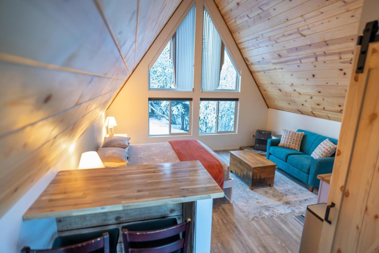 Glacier Creek Cabins Seward Exterior photo