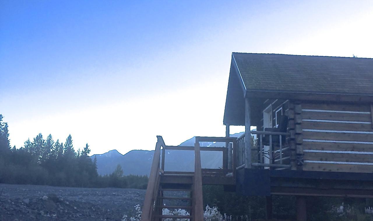 Glacier Creek Cabins Seward Exterior photo