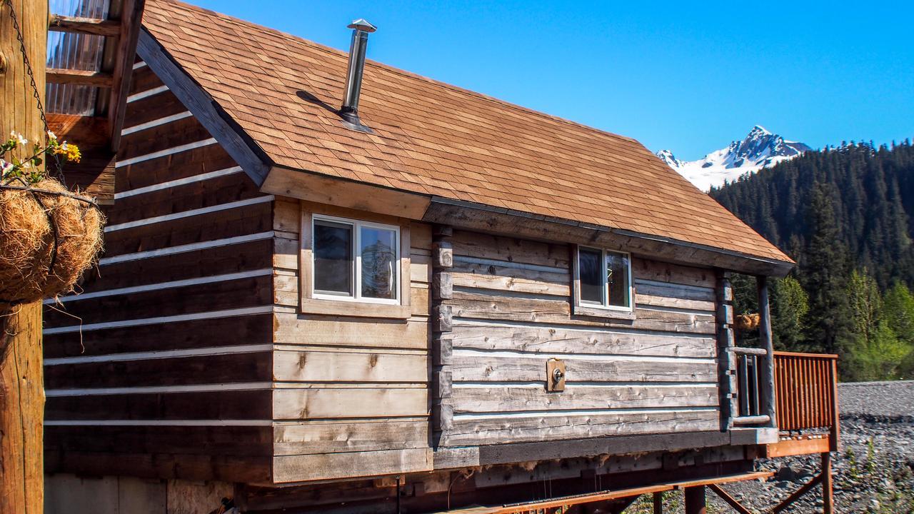 Glacier Creek Cabins Seward Exterior photo